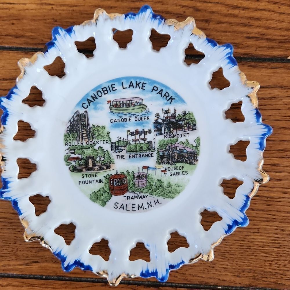 Vintage Canobie Lake Park New Hampshire souvenir lattice edge plate